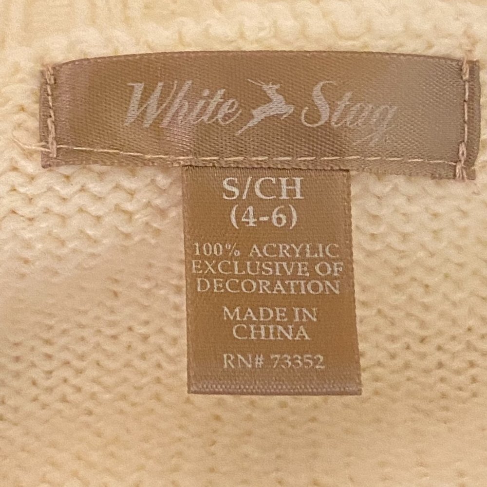 White Stag Pullover Winter Sweater - Picture 6 of 7